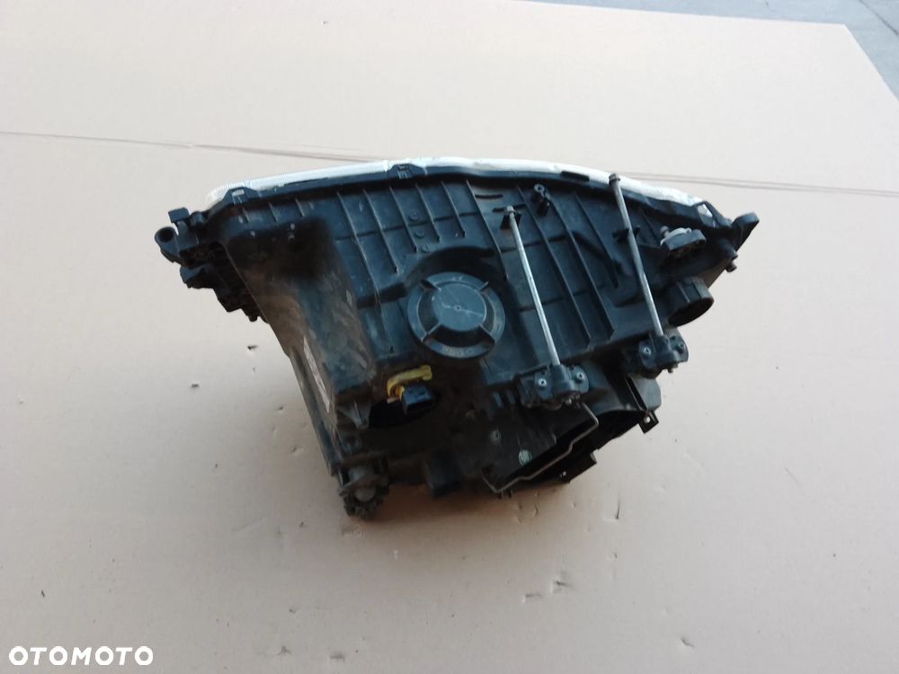 lampa reflektor mercedes actros mp4 a9608202339 - 4