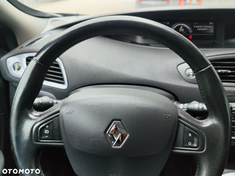 Renault Grand Scenic dCi 110 LIMITED - 30