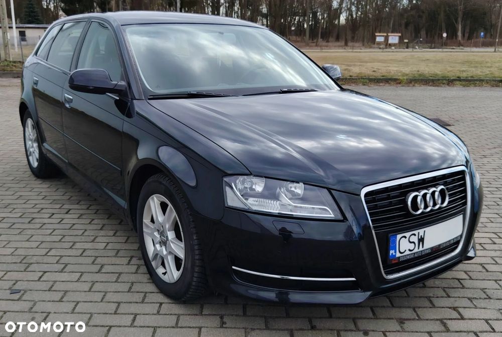 Audi A3 Sportback 1.2 TFSI Ambiente - 3