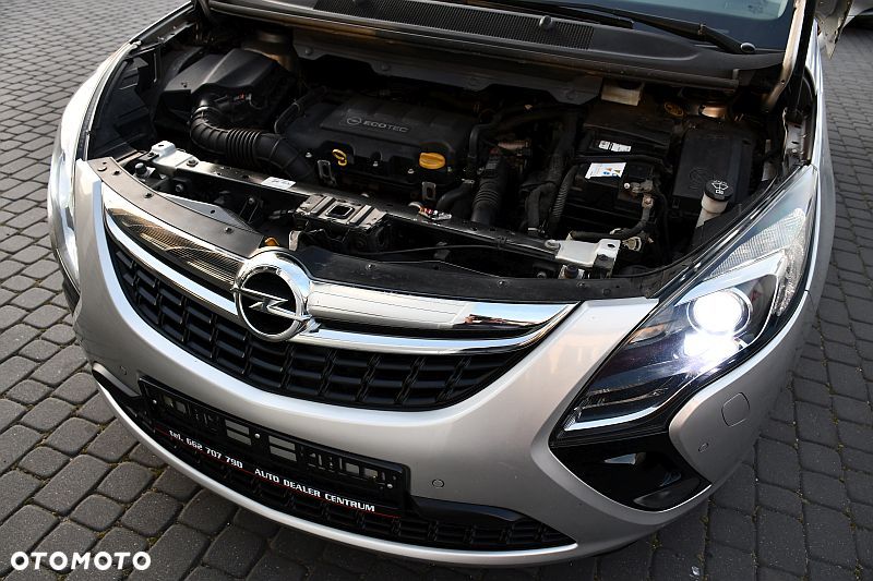 Opel Zafira 1.4 T Cosmo - 40