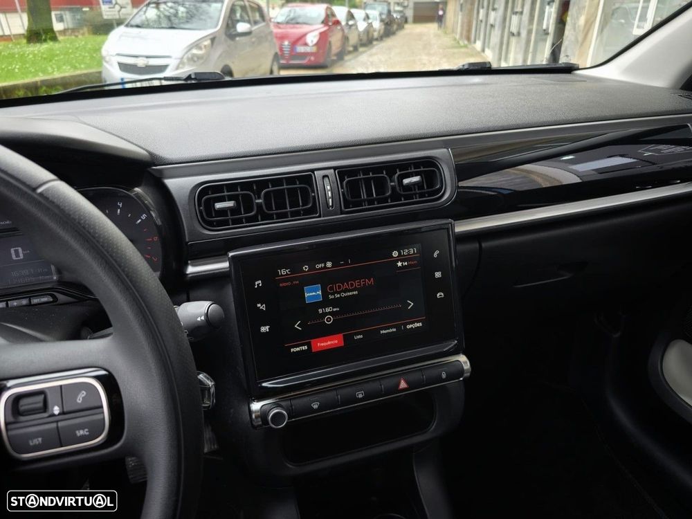 Citroën C3 1.2 PureTech Feel - 17