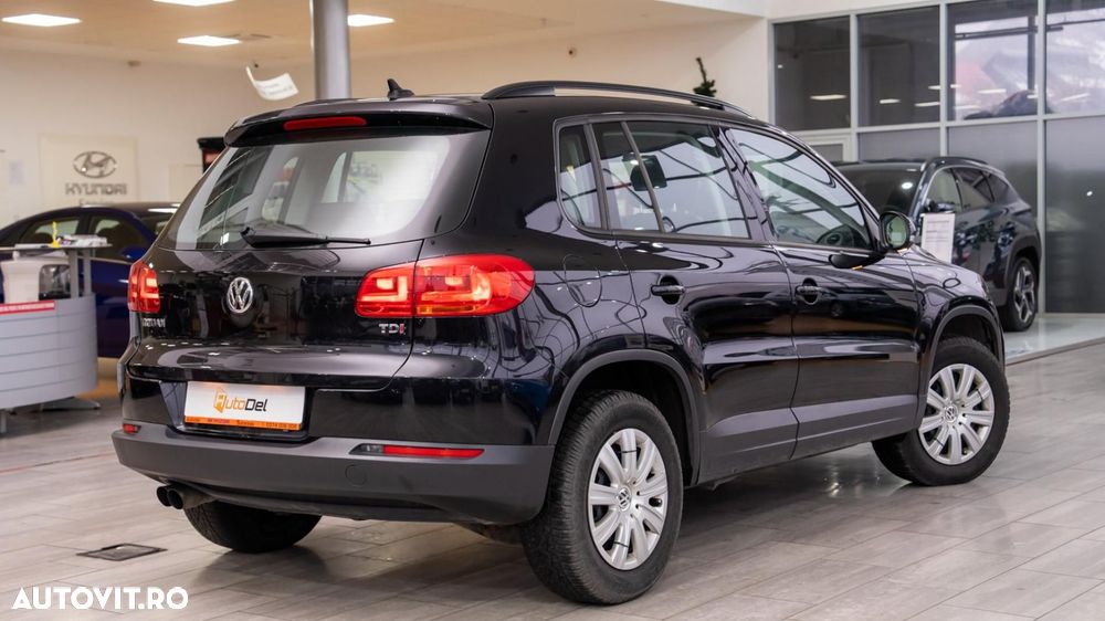 Volkswagen Tiguan - 9