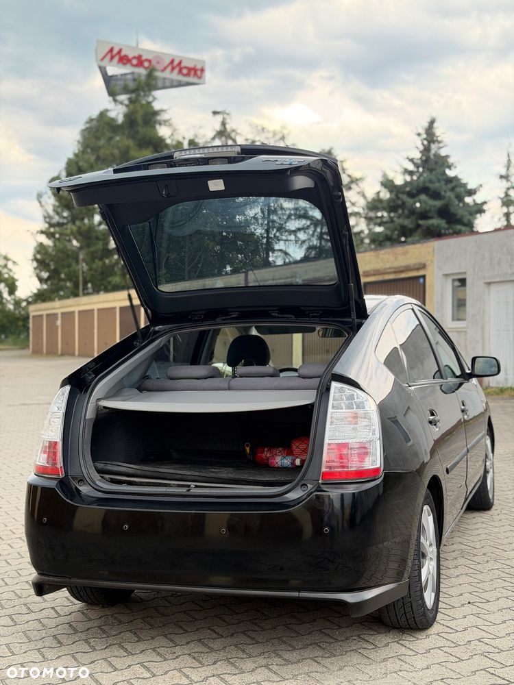 Toyota Prius 1.5 VVT-i Prestige - 14
