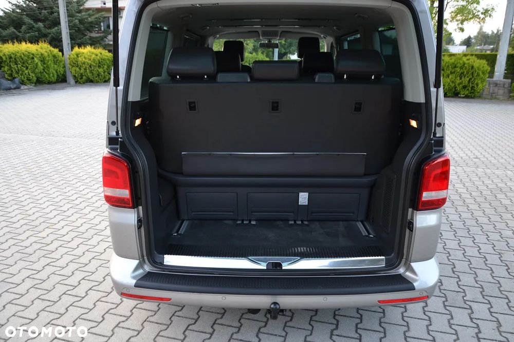 Volkswagen Multivan - 18