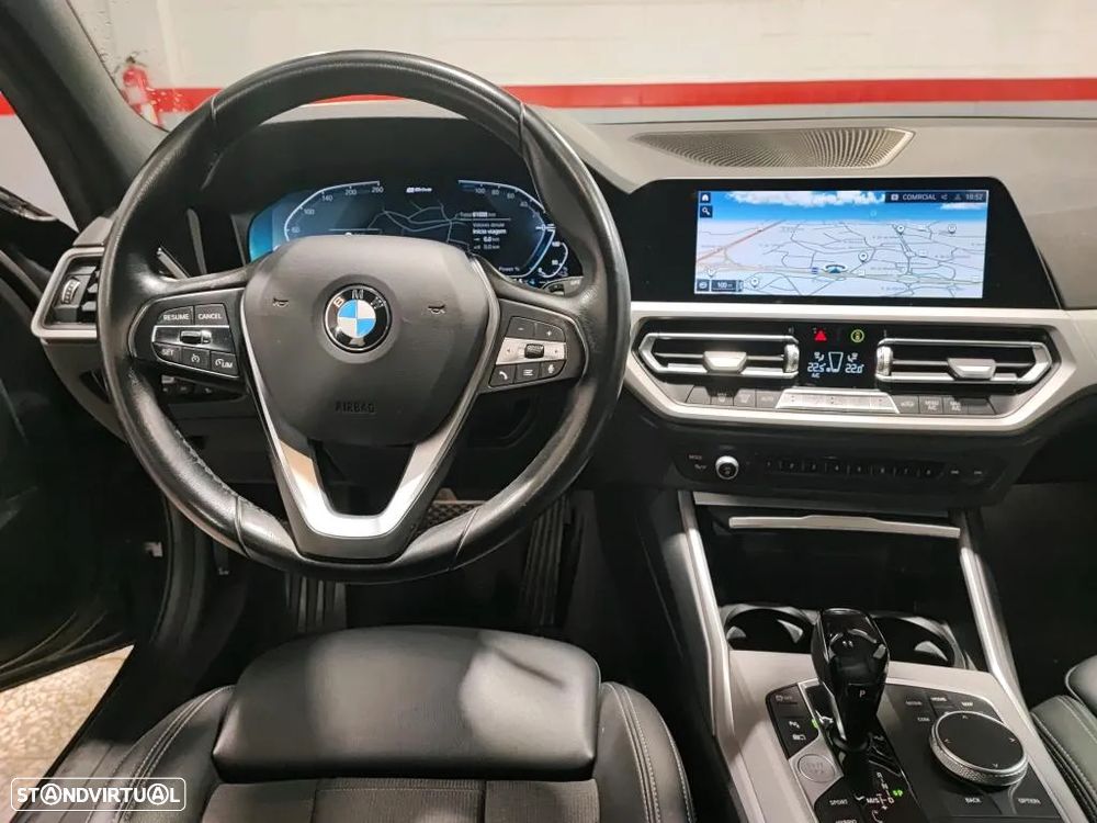 BMW 320 e Touring Corporate Edition Auto - 9