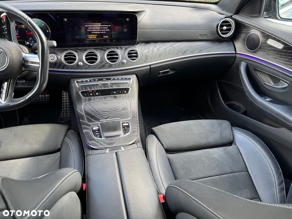 Mercedes-Benz Klasa E 220 d 4-Matic Avantgarde - 5