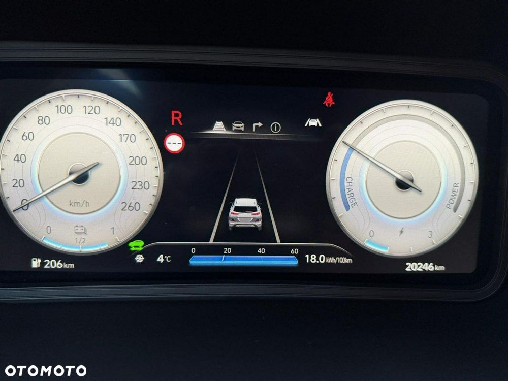 Hyundai Kona 39kWh Executive - 8