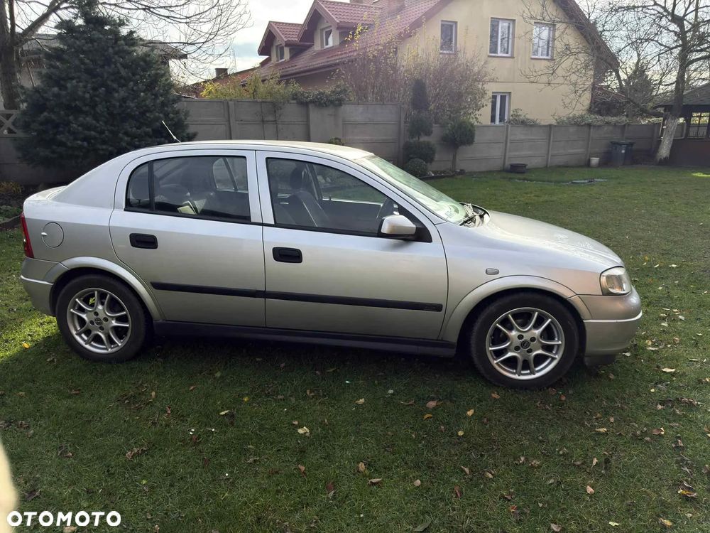 Opel Astra II 1.6 GL / Start - 2