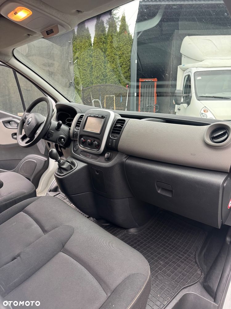 Renault Trafic - 14