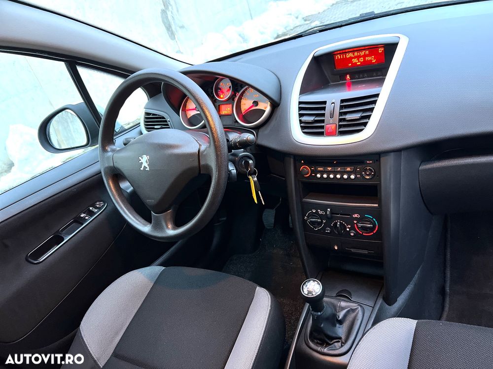 Peugeot 207 95 VTi Urban Move - 9