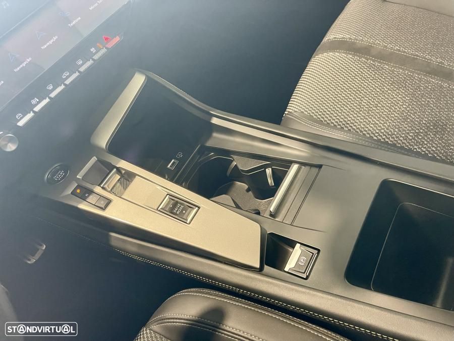 Peugeot 308 1.6 Hybrid GT Pack e-EAT8 - 16