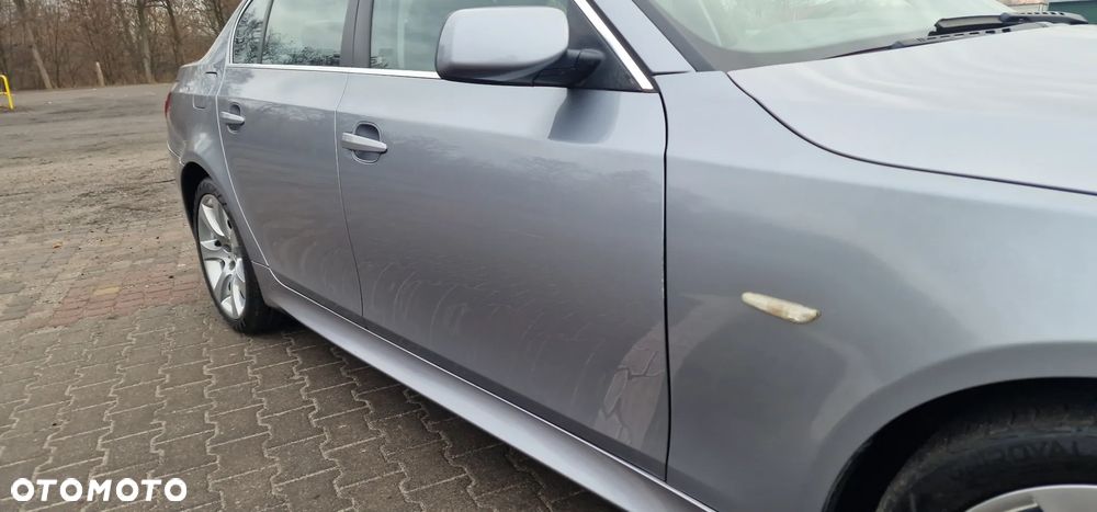 BMW Seria 5 - 32