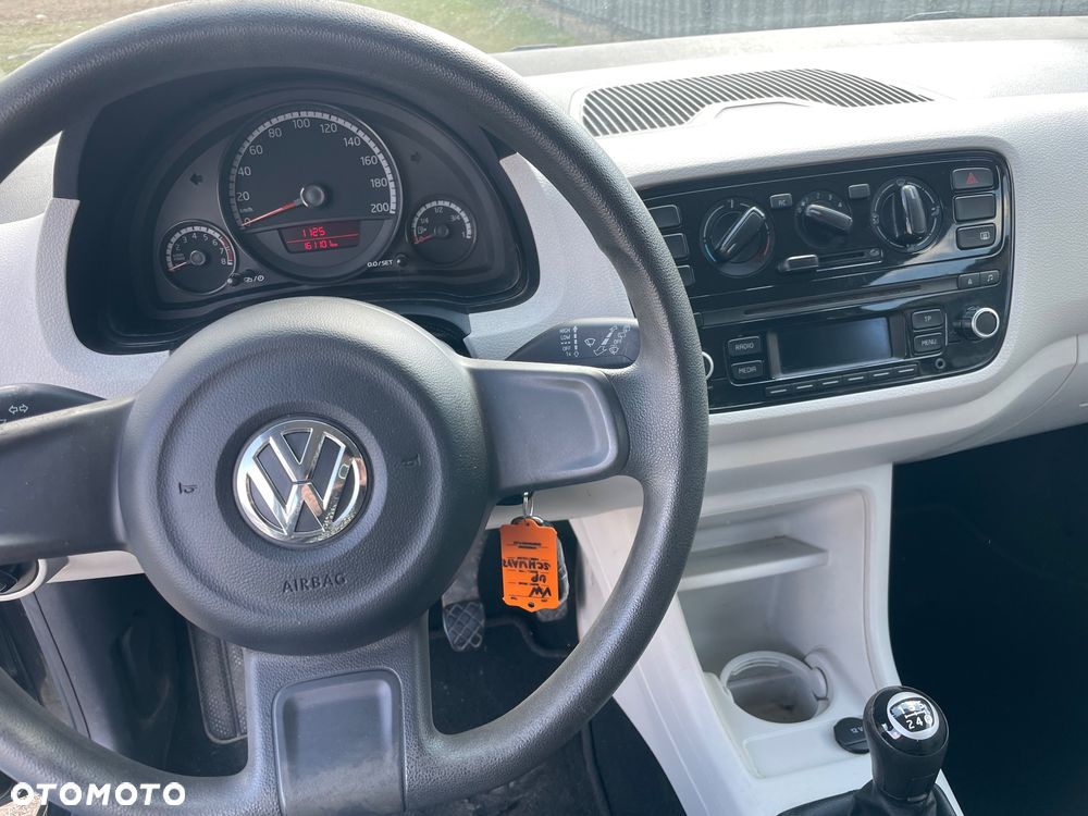Volkswagen up! club - 5
