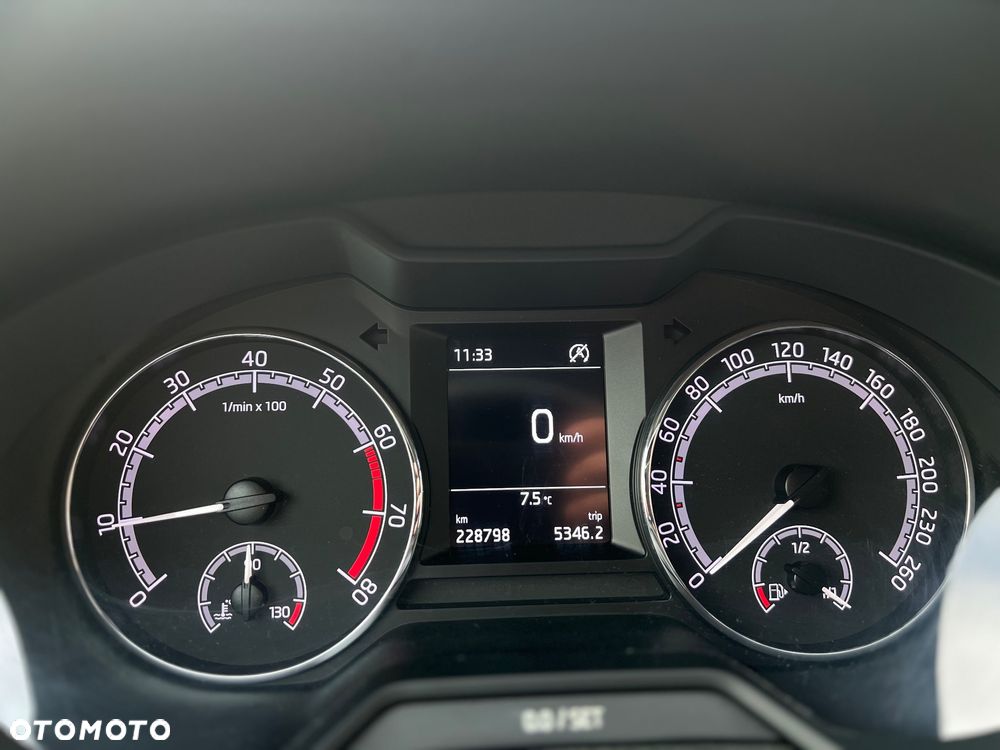 Skoda Octavia 1.5 TSI ACT Ambition - 16