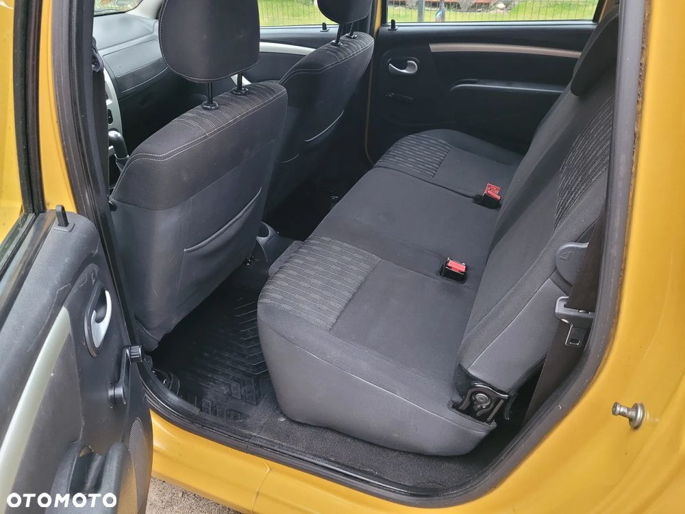 Dacia Logan - 10