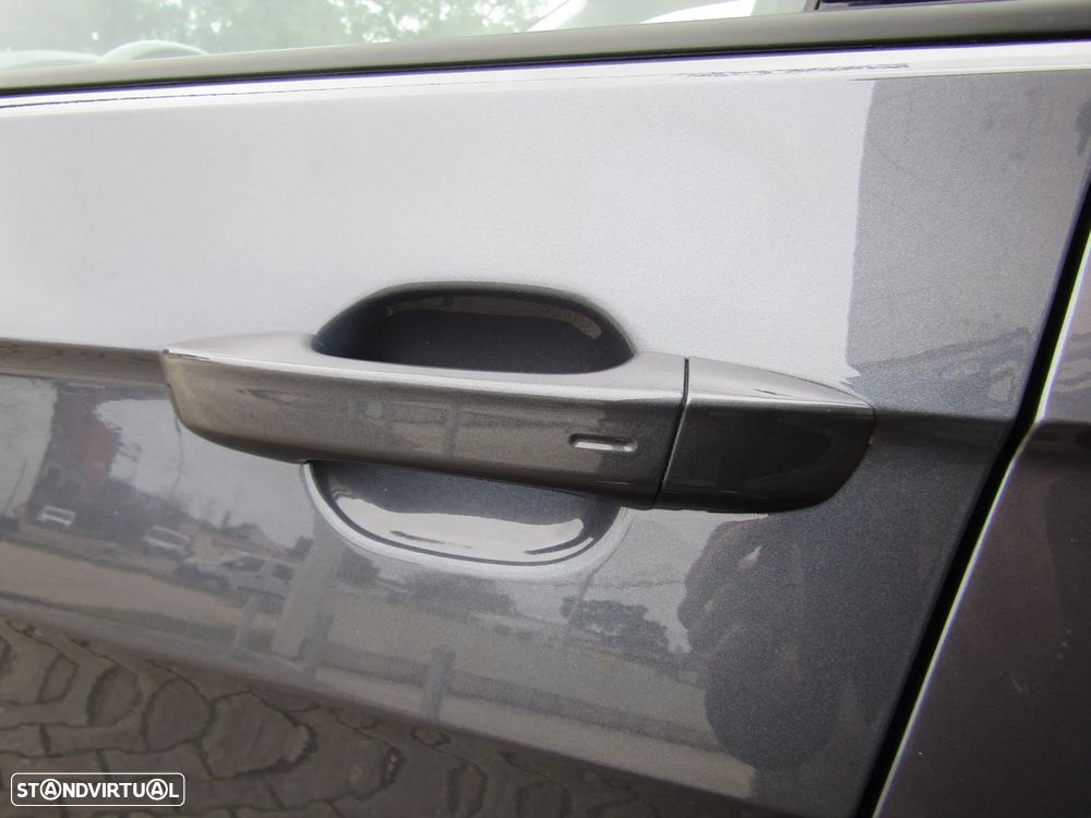 VW T-Cross 1.0 TSI Urban DSG - 5