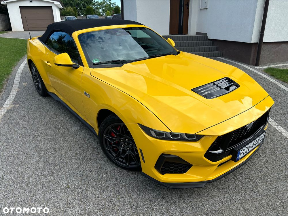 Ford Mustang - 2