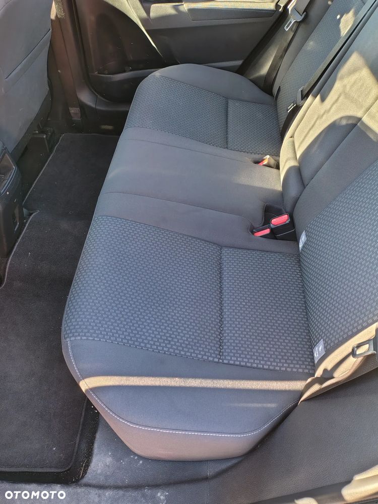 Toyota Corolla 1.6 Comfort - 9