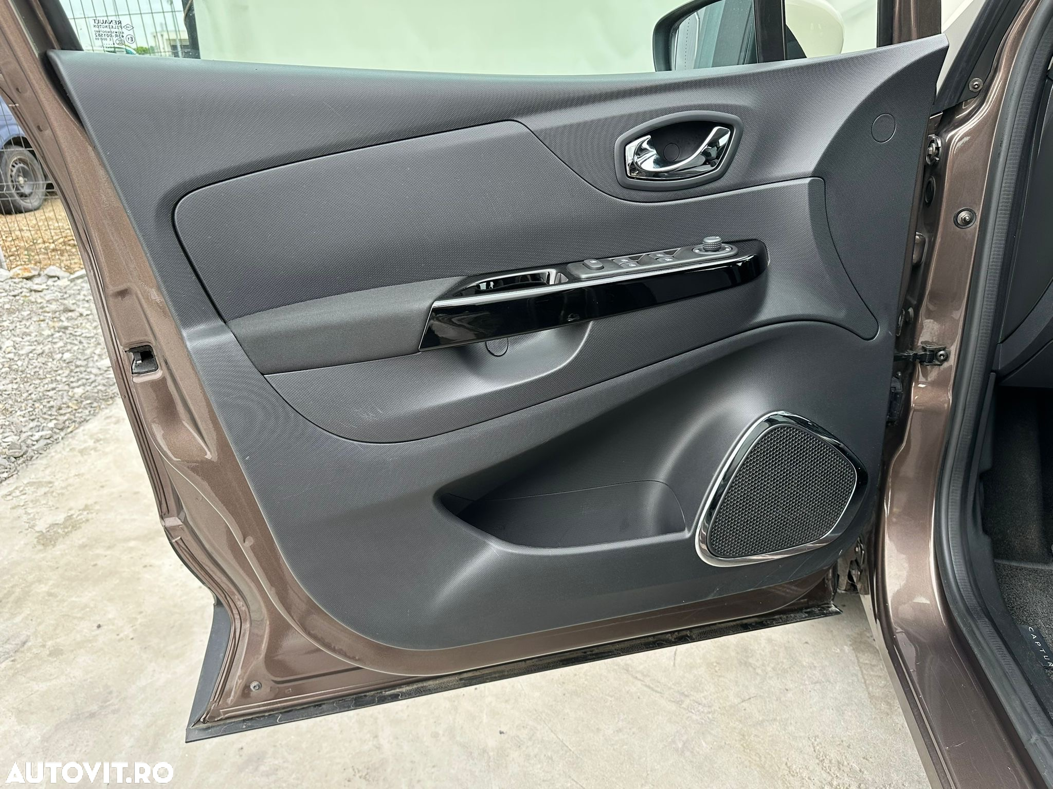Renault Captur ENERGY TCe 90 Start&Stop Intens - 11