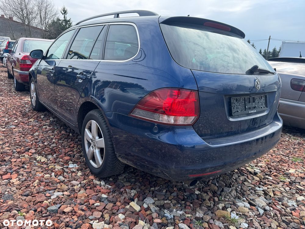 Volkswagen Golf 1.2 TSI BlueMotion Technology MATCH - 2