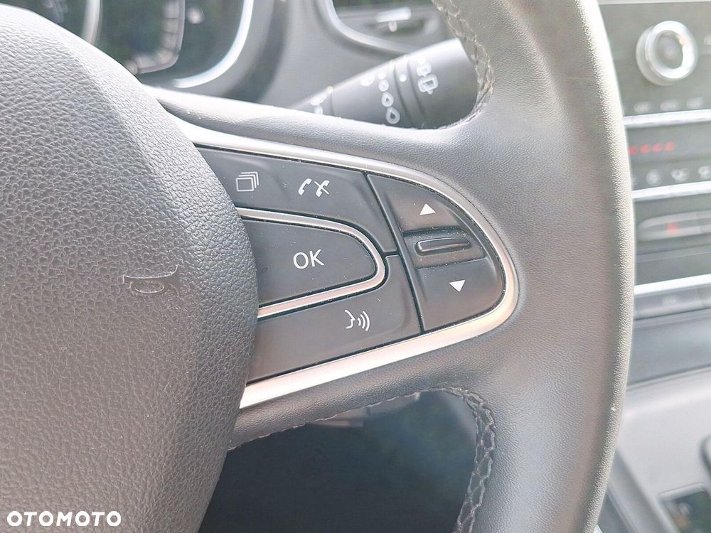 Renault Scenic - 22