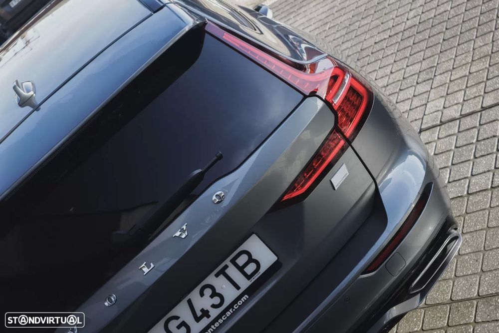 Volvo V60 2.0 T6 AWD TE R-Design - 15