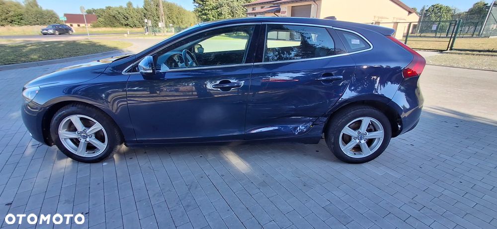 Volvo V40 D2 - 5