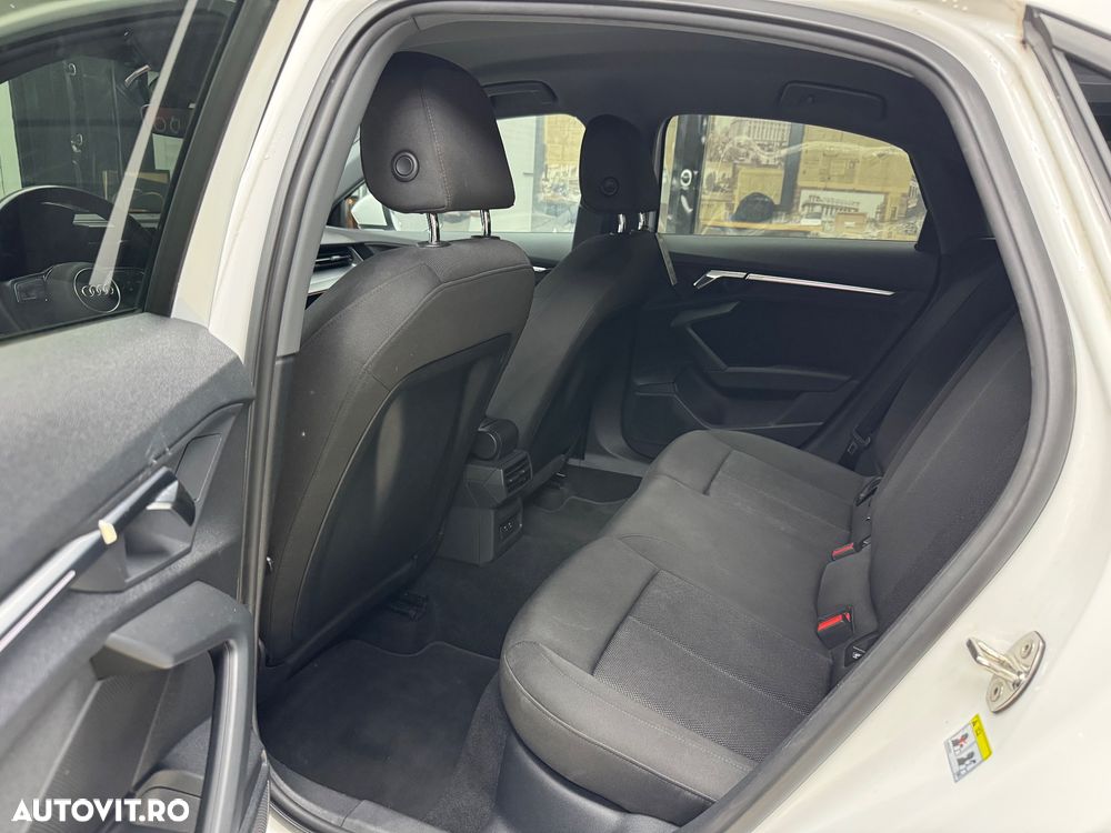 AUDI A3 2022 — imagine 13