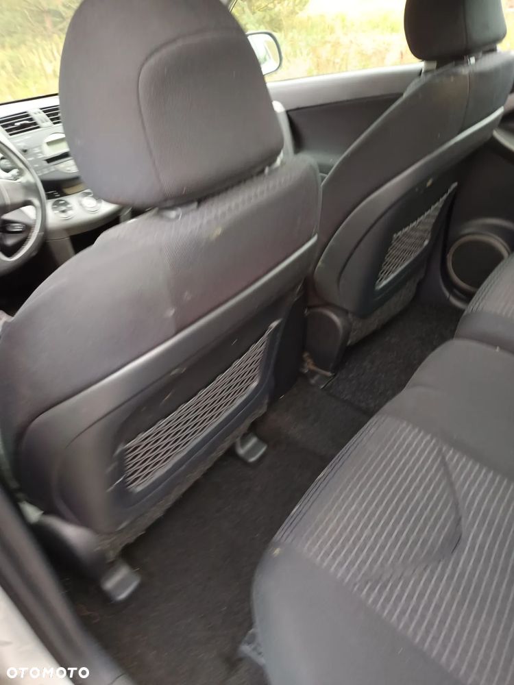 Toyota RAV4 2.2 D-CAT 4x4 Sol - 11