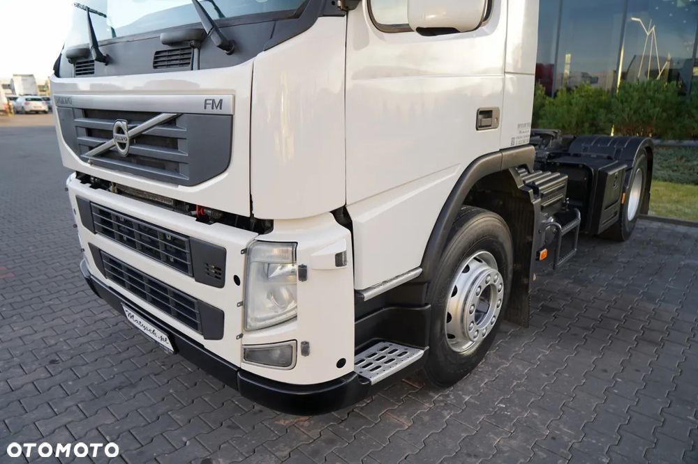 Volvo FM 380 / PEŁNY ADR  / KABINA DZIENNA / I-SHIFT / 13 LITROWY / - 12
