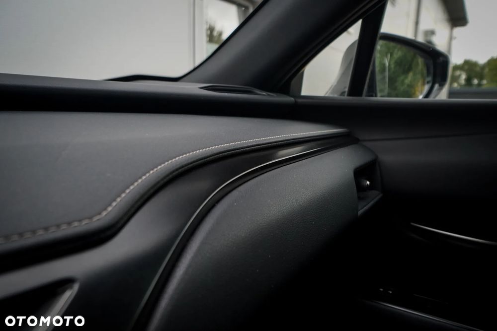 Lexus UX 250h GPF F Impression 2WD - 17