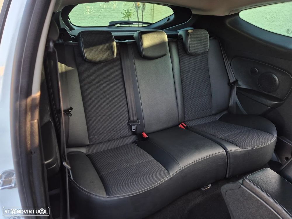 Renault Mégane Coupe 1.6 dCi GT Line SS - 42