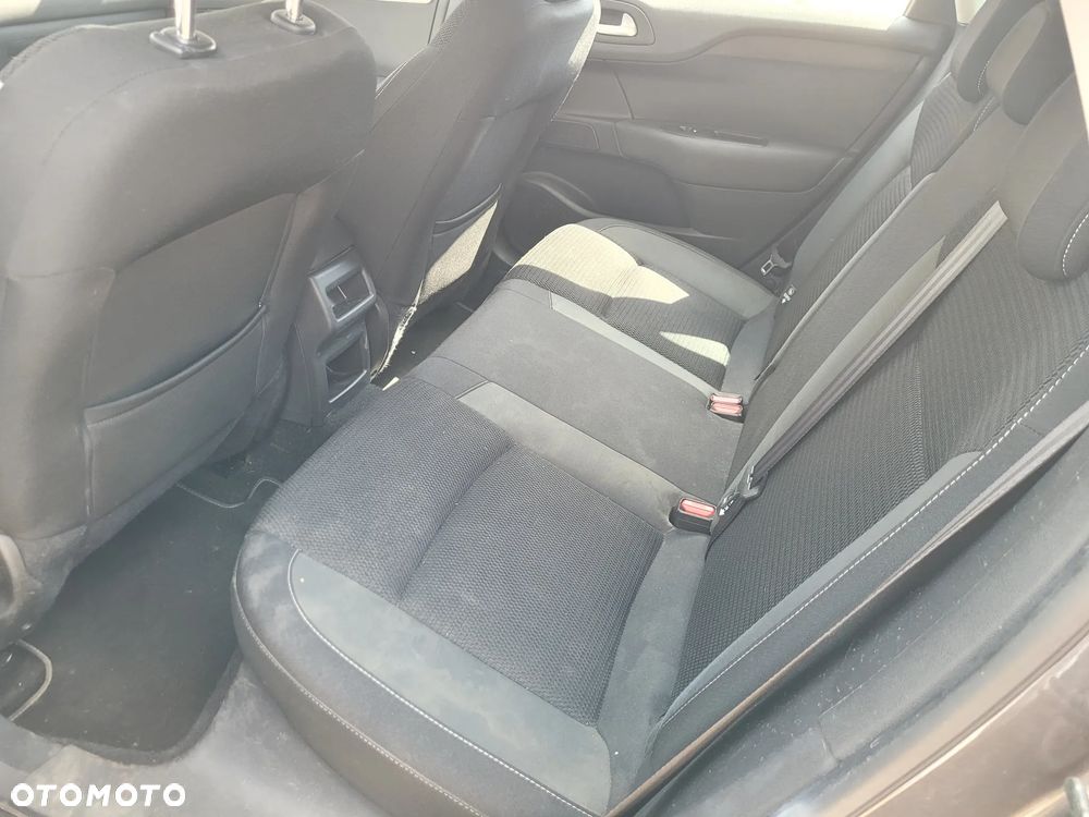 Citroën C4 BlueHDi 100 Selection - 7