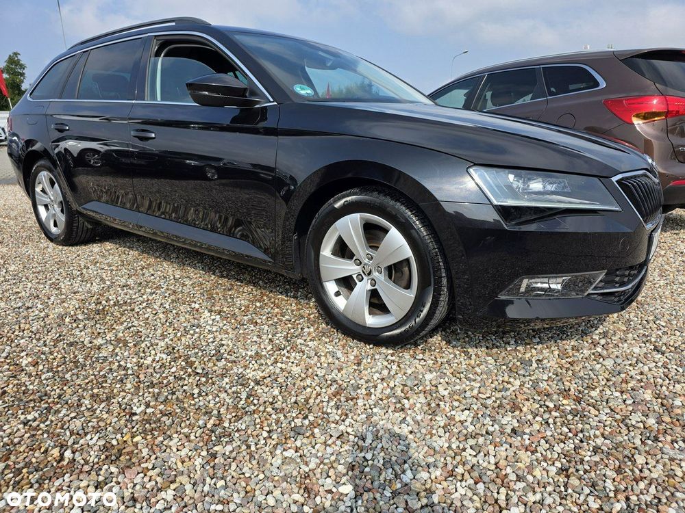 Skoda Superb 2.0 TDI SCR 4x4 Ambition DSG - 20