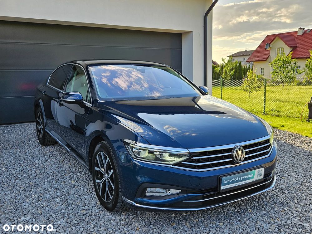 Volkswagen Passat 2.0 TDI EVO Elegance DSG - 2