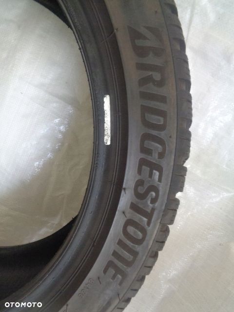 4X BRIDGESTONE BLIZZAK LM005 225/45R18 95V XL - 12