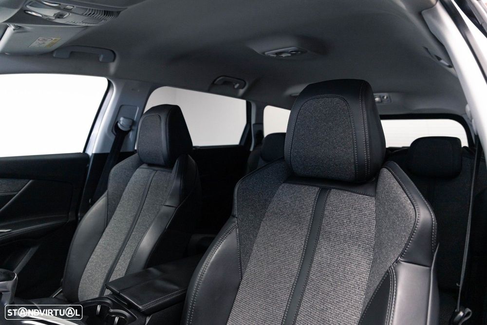 Peugeot 5008 1.6 BlueHDi Allure J18 - 18