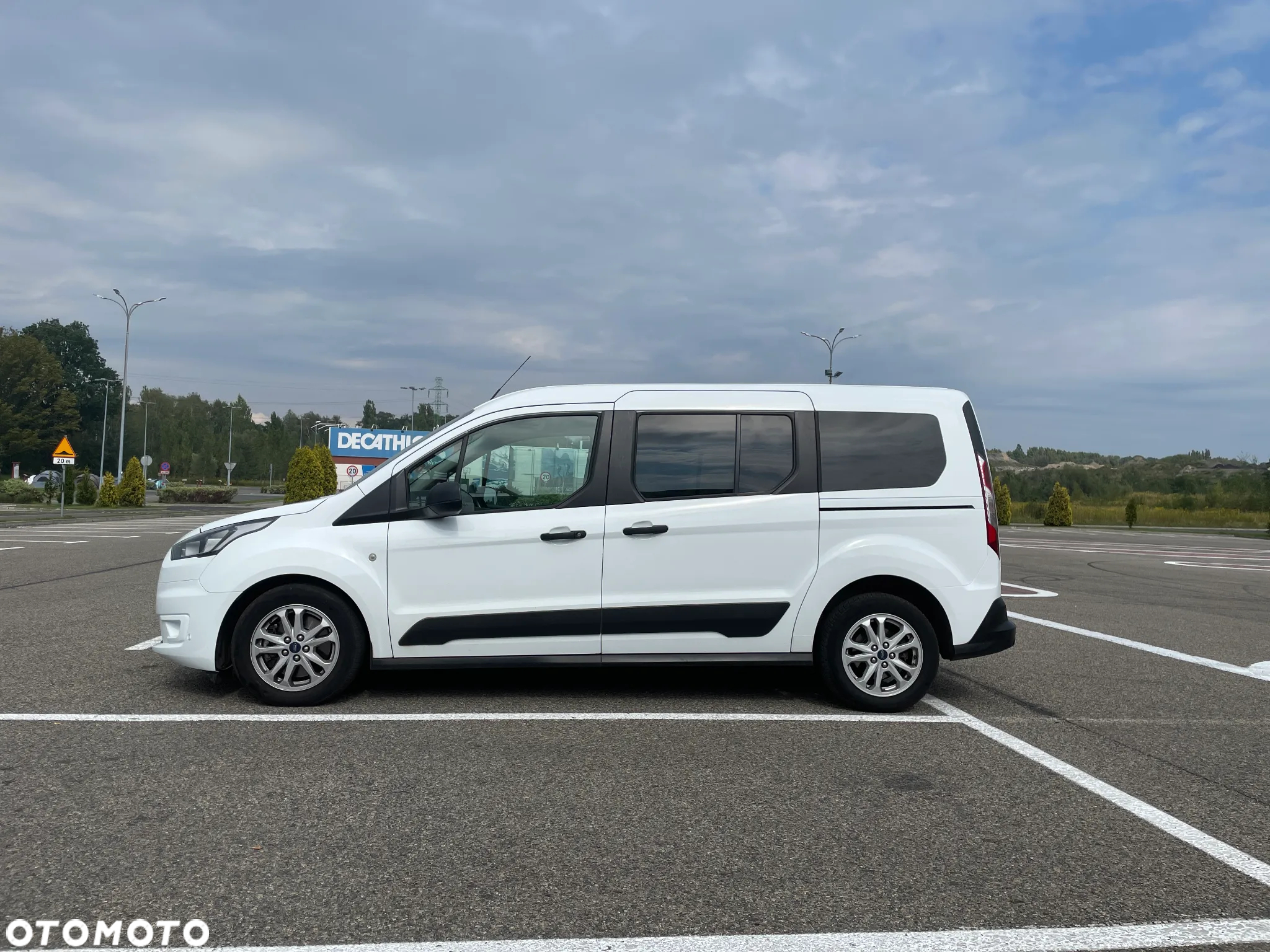 Ford Tourneo Connect 1.5 EcoBlue Active PowerShift - 3