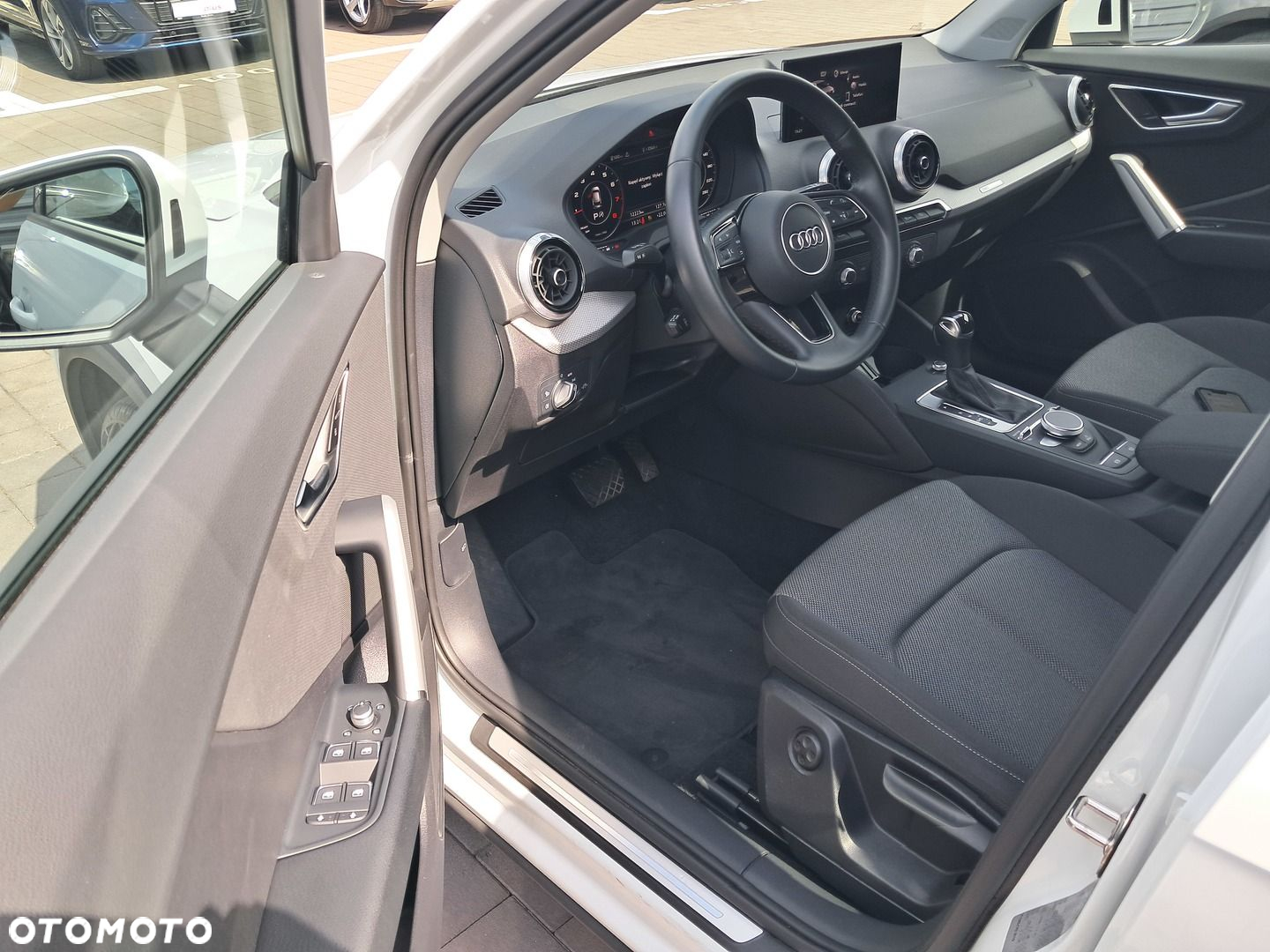 Audi Q2 35 TFSI S tronic - 10