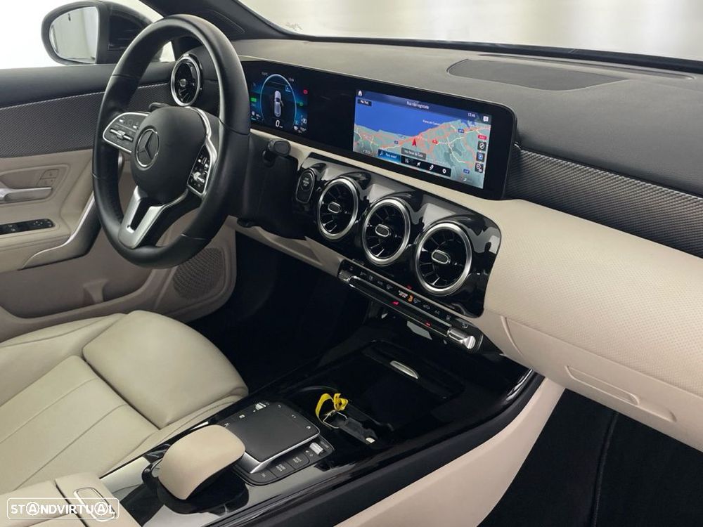 Mercedes-Benz A 250 e Progressive - 23