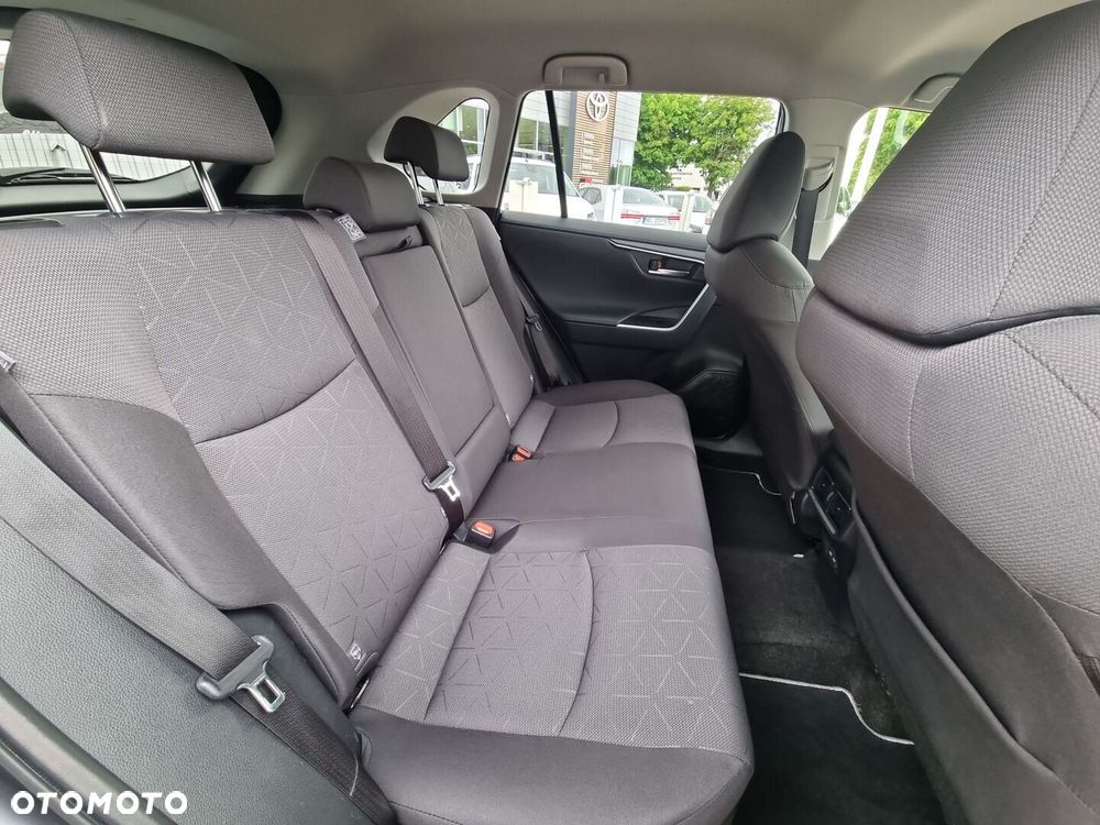 Toyota RAV4 - 12