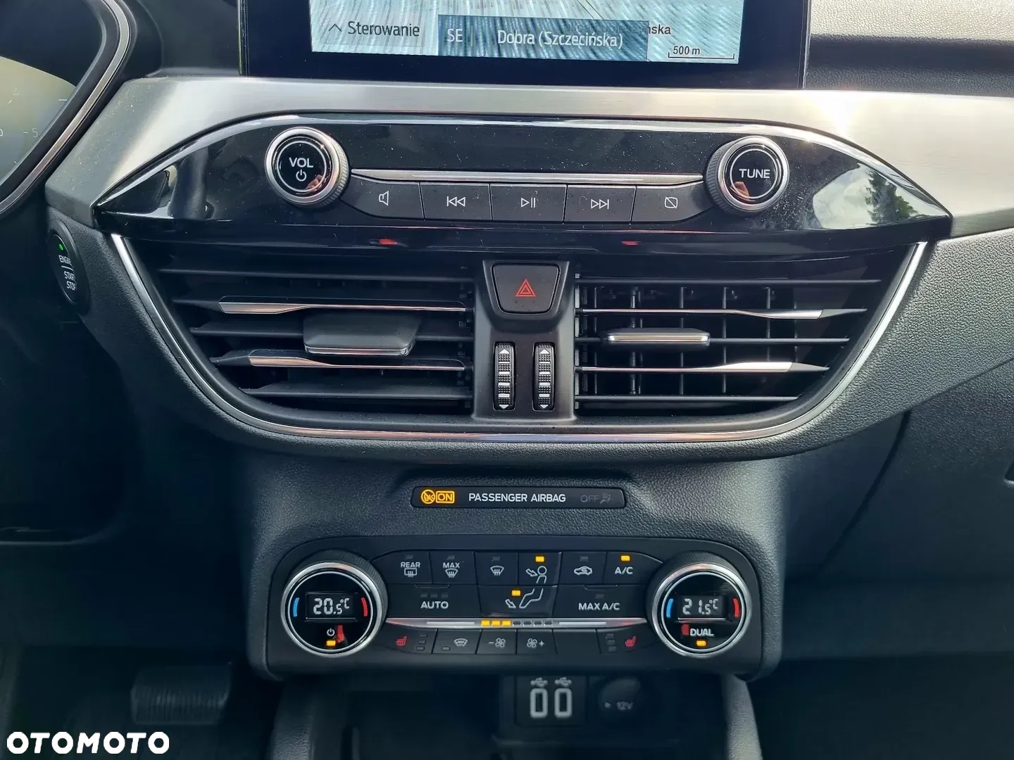 Ford Kuga 2.0 EcoBlue 4x4 TITANIUM - 27
