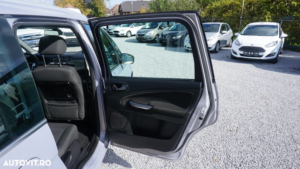 Ford Galaxy 1.6 EcoBoost Start/Stop Titanium - 11