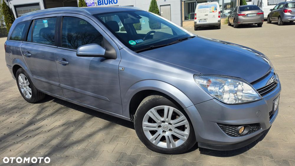 Opel Astra - 35