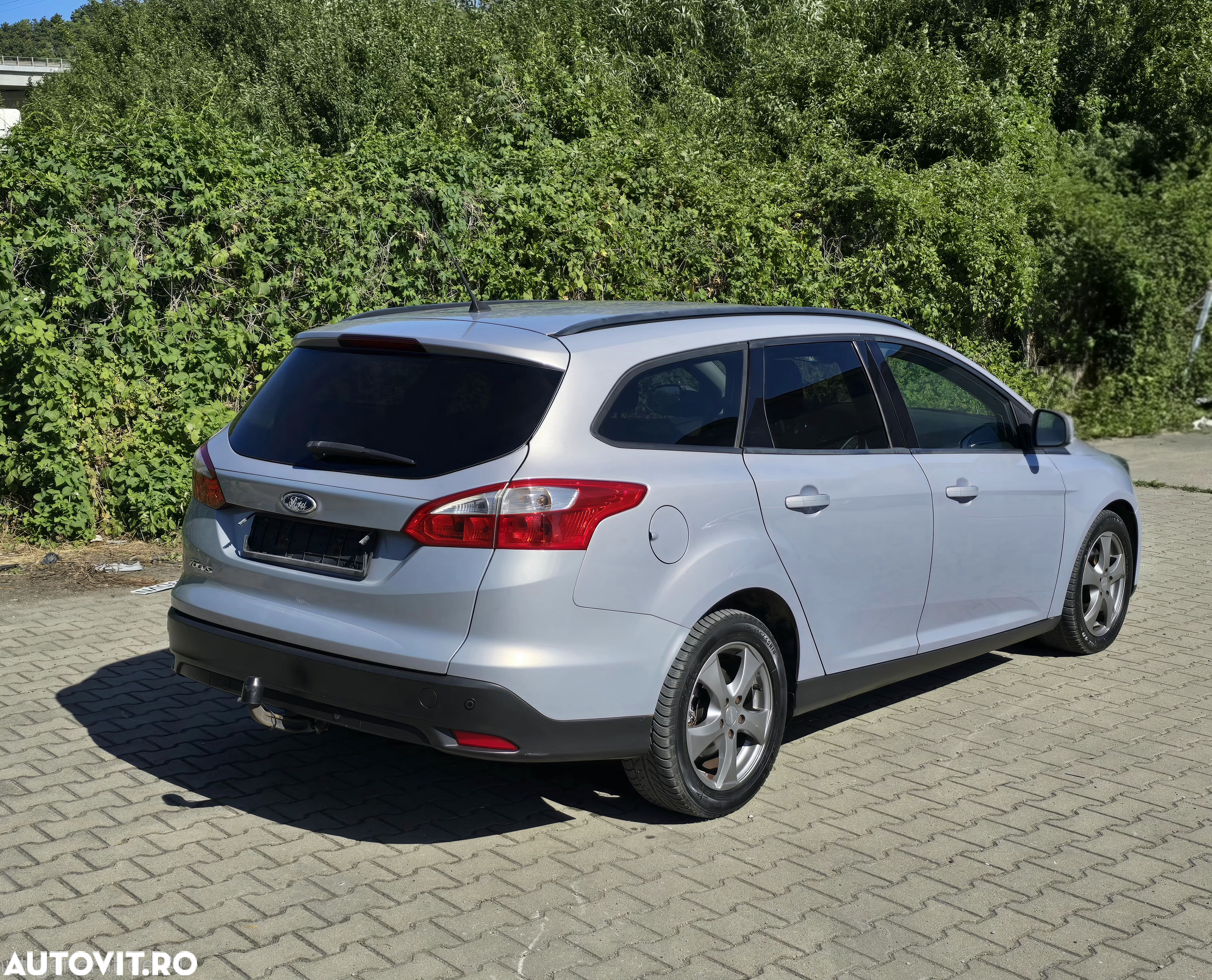 Ford Focus - 12