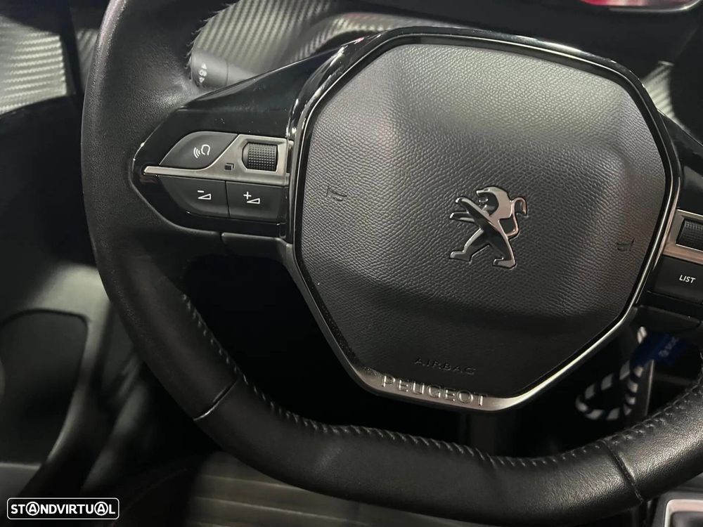 Peugeot 208 1.2 PureTech Active Pack - 18