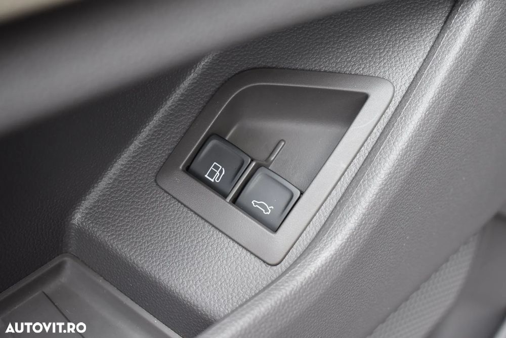 Volkswagen VW Multivan Style L 1.4 eHybrid 160KW PeHV - 11