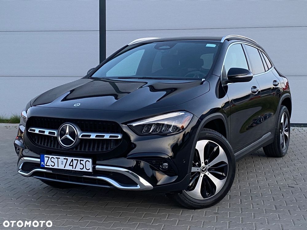 Mercedes-Benz GLA 250 - 16