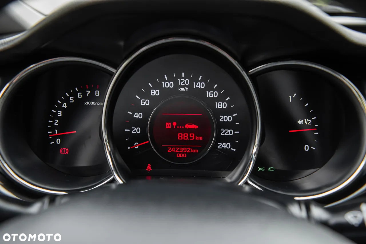 Kia Ceed - 19