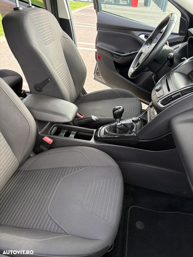 Ford Focus 1.5 EcoBoost Titanium - 7